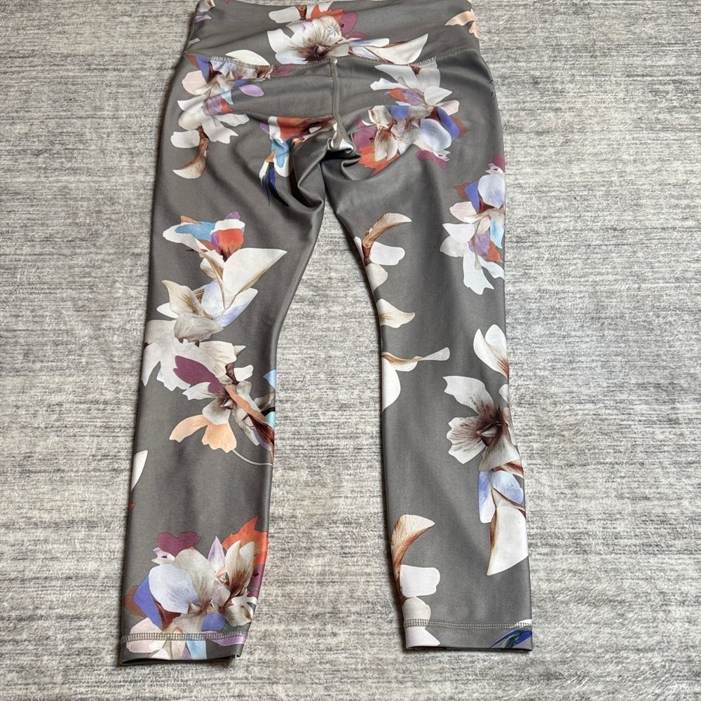 Athleta Floral Patterned Leggings XSP - Picture 3 of 4